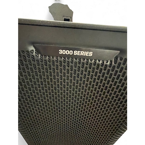 Used Harbinger Vari V3415 Powered Speaker
