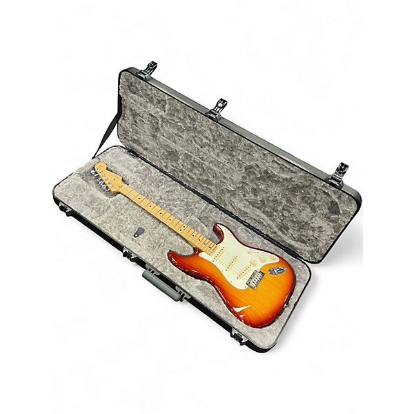 Used Fender American Professional Stratocaster HSS Shawbucker Sienna Sunburst Solid Body Electric Guitar