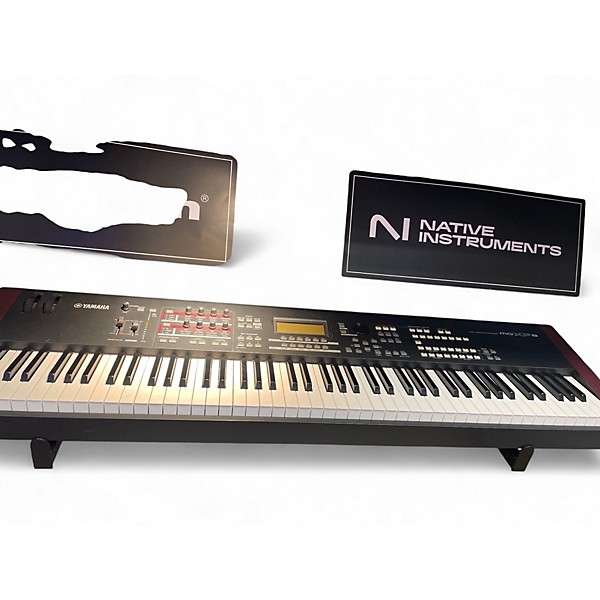 Used Yamaha MOXF8 88 Key Keyboard Workstation