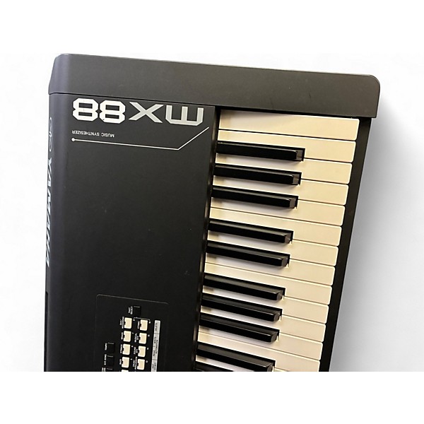 Used Yamaha MX88 Synthesizer