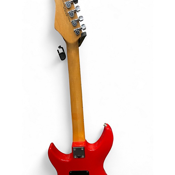 Used Peavey MYSTIC Dakota Red Solid Body Electric Guitar