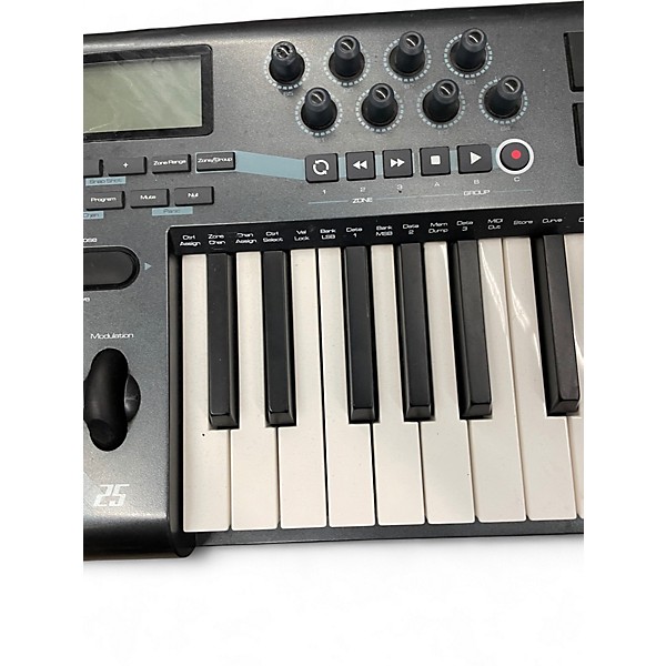 Used M-Audio Axiom 25 Key MIDI Controller