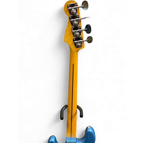 Used Fender AMERICAN PROFESSIONAL CLASSIC PRECISION BASS Lake Placid Blue Electric Bass Guitar