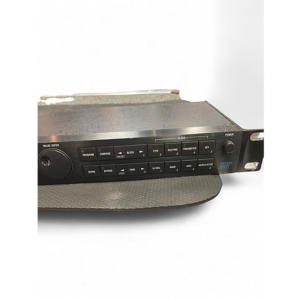 Used Alesis QUADRAVERB 2 Effect Pedal