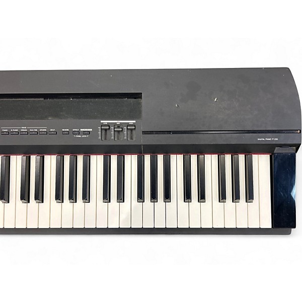 Used Yamaha P255 Digital Piano