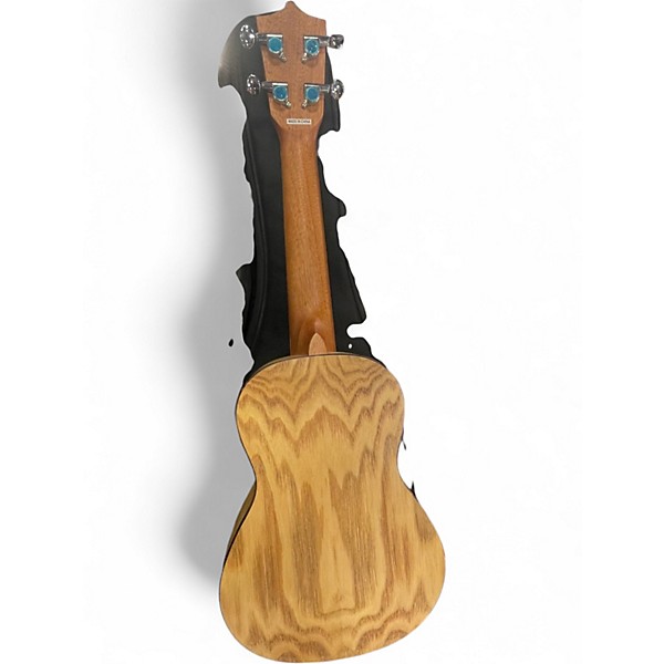 Used Amahi UK880C Natural Ukulele
