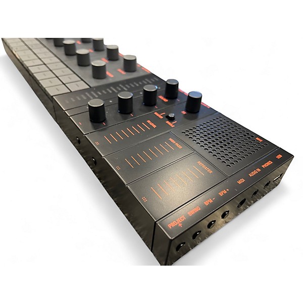 Used Yamaha Seqtrak Synthesizer