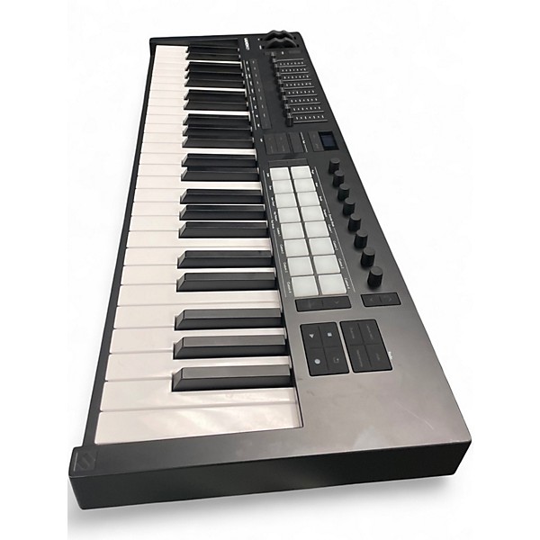 Used Novation LAUNCHKEY 49 MK4 MIDI Controller
