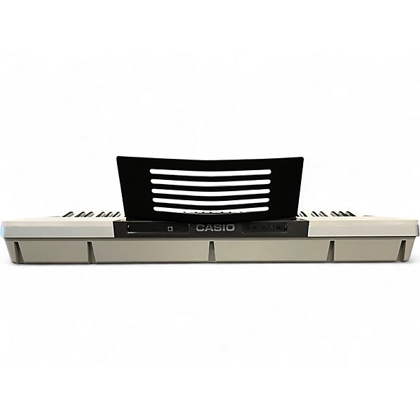 Used Casio WK220 Portable Keyboard