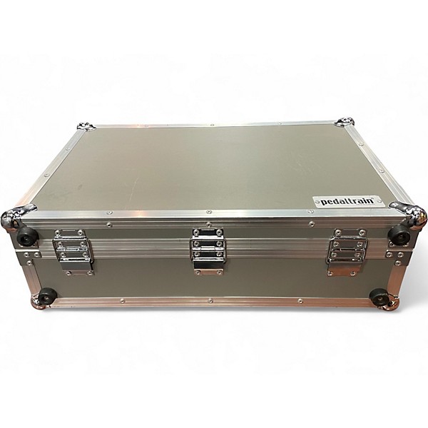 Used Pedaltrain NOVO 24 Pedal Board