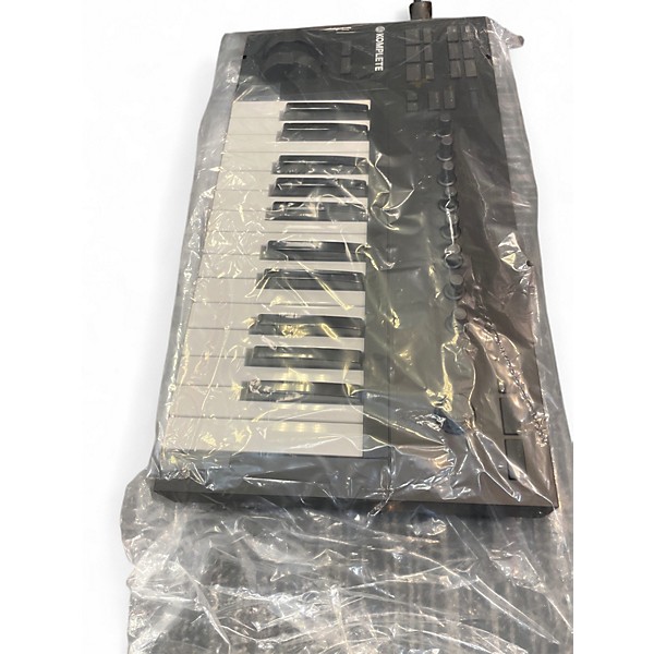 Used Native Instruments Komplete Kontrol A25 MIDI Controller