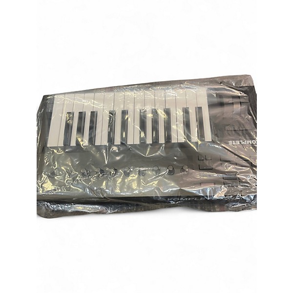 Used Native Instruments Komplete Kontrol A25 MIDI Controller