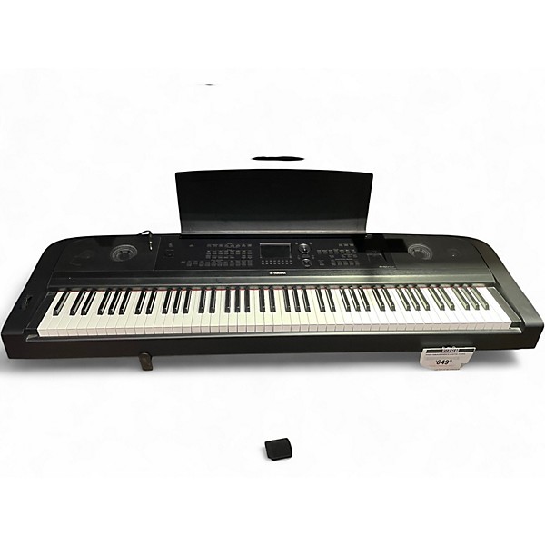 Used Yamaha DGX670 Digital Piano