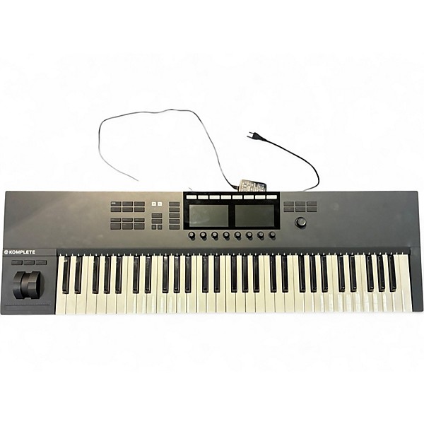 Used Native Instruments Komplete Kontrol S61 Arranger Keyboard