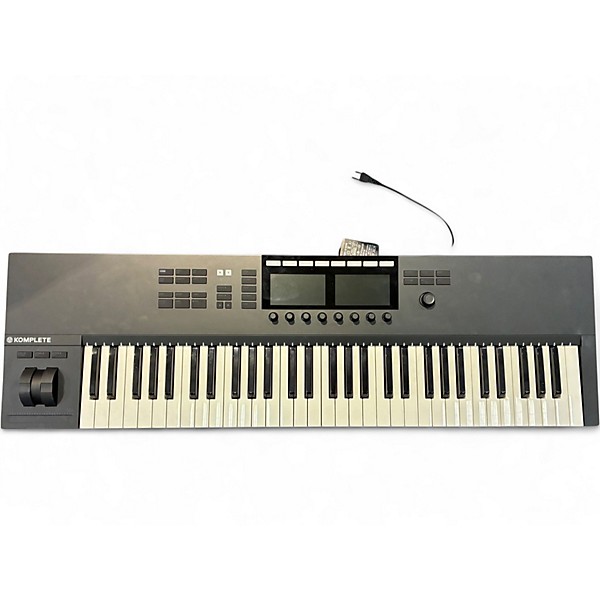 Used Native Instruments Komplete Kontrol S61 Arranger Keyboard