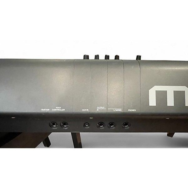 Used Yamaha MX88 Keyboard Workstation