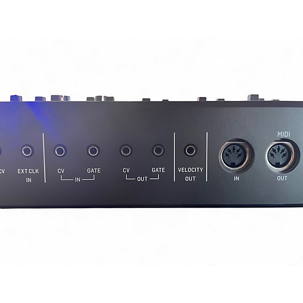 Used Behringer MS-1 Synthesizer