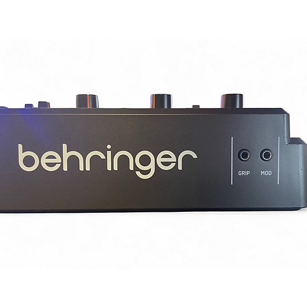 Used Behringer MS-1 Synthesizer