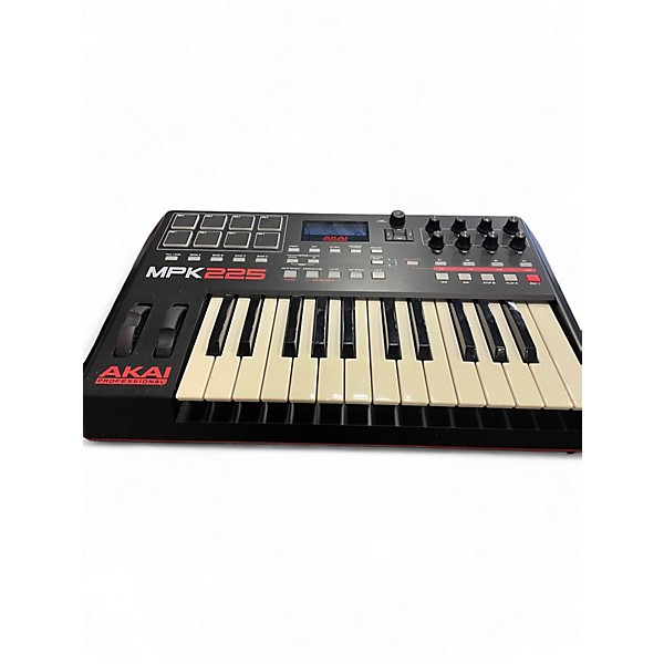Used Akai Professional MPK225 25-Key MIDI Controller