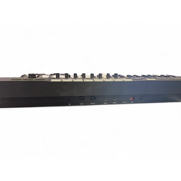 Used Native Instruments Komplete Kontrol S61 MK2 MIDI Controller