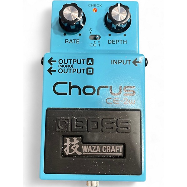 Used BOSS CE2W Waza Craft Chorus Effect Pedal