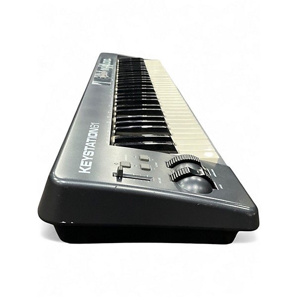 Used M Audio KEYSTATION 61 MIDI KEYBOARD CONTROLLER MIDI Controller