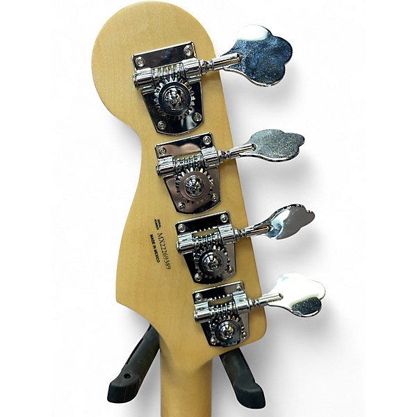 Used Fender PLAYER II JAZZ BASS White Electric Bass Guitar