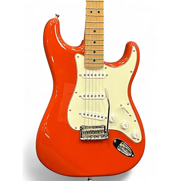 Used 2023 Fender Player Strat Roasted Maple Fiesta Red Solid Body Electric Guitar