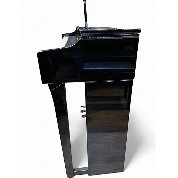 Used Yamaha Clavinova CLP625 Digital Piano