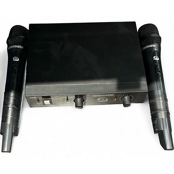 Used Gem Sound GMW-2 Handheld Wireless System