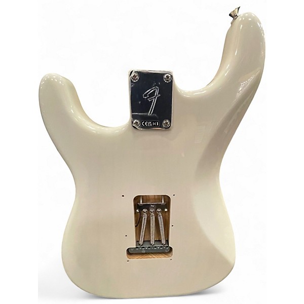 Used Fender player 2 stratocaster chambered ash body White Solid Body Electric Guitar