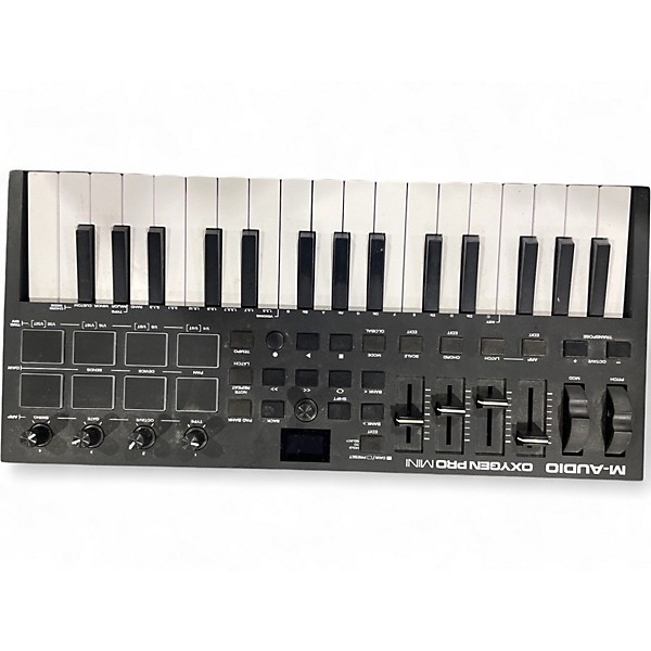 Used M-audio OXYGEN PRO MINI MIDI Controller