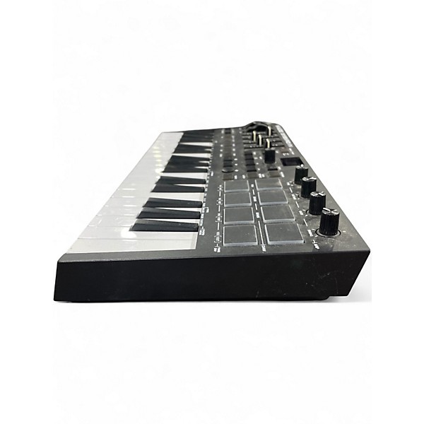 Used M-audio OXYGEN PRO MINI MIDI Controller