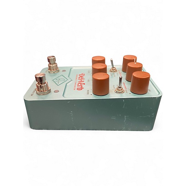 Used Universal Audio DelVerb Effect Pedal