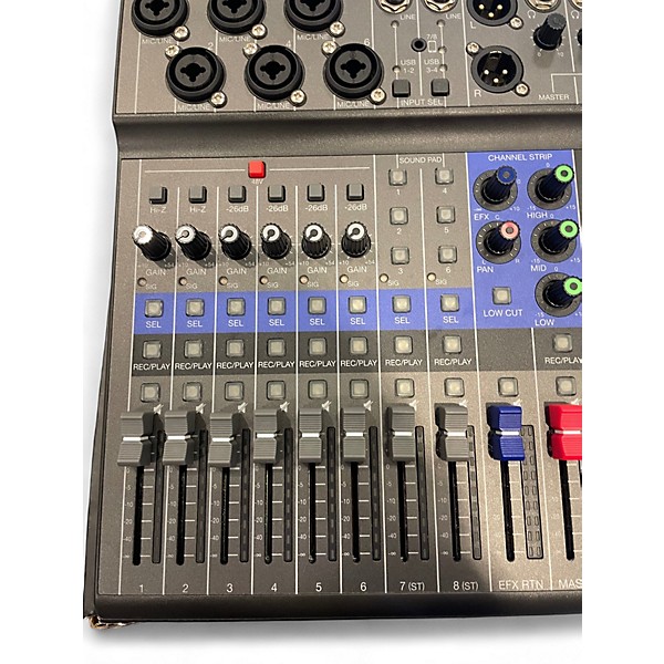 Used Zoom LiveTrak L-8 Powered Mixer