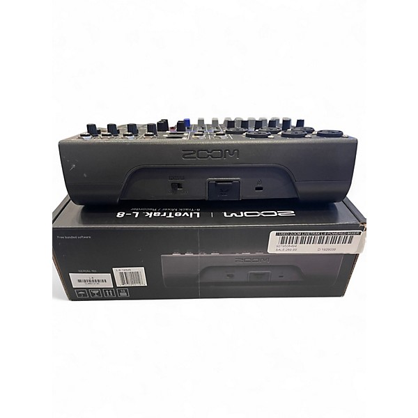 Used Zoom LiveTrak L-8 Powered Mixer