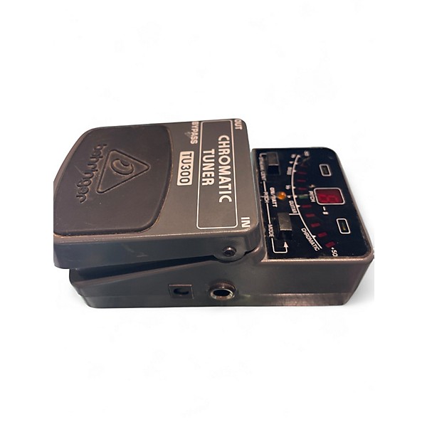 Used Behringer TU300 Chromatic Tuner Pedal