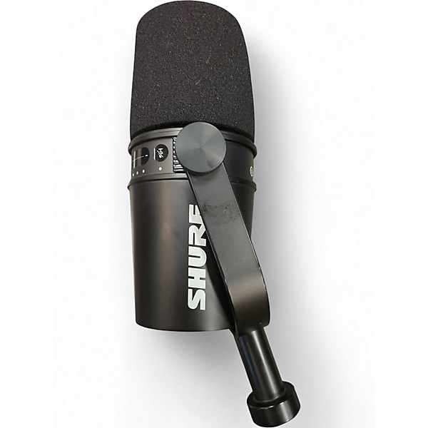 Used Shure MV7 Dynamic Microphone