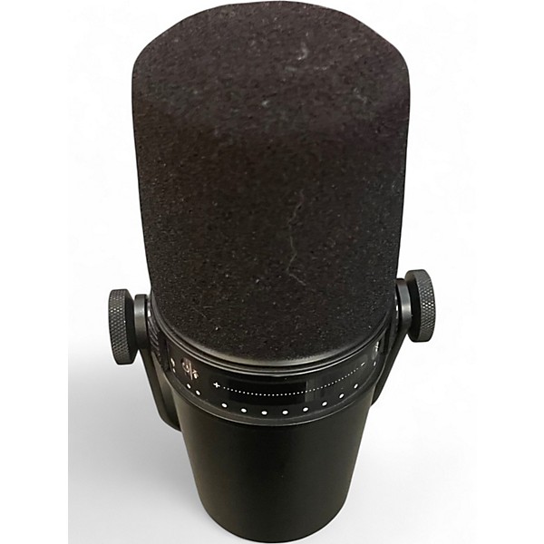 Used Shure MV7 Dynamic Microphone