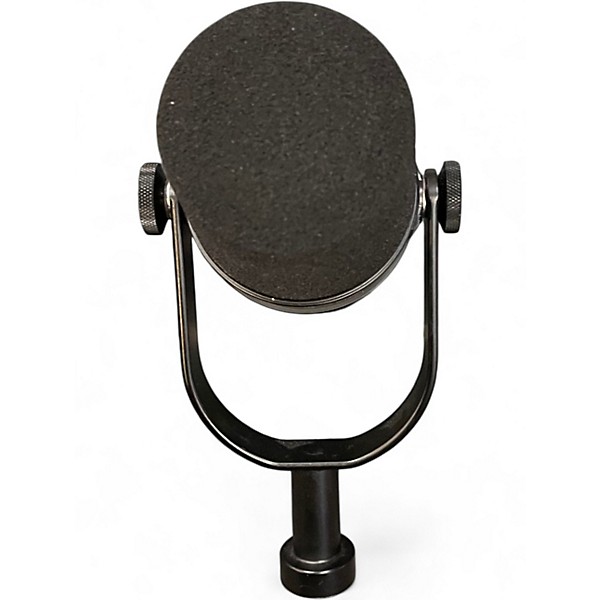 Used Shure MV7 Dynamic Microphone