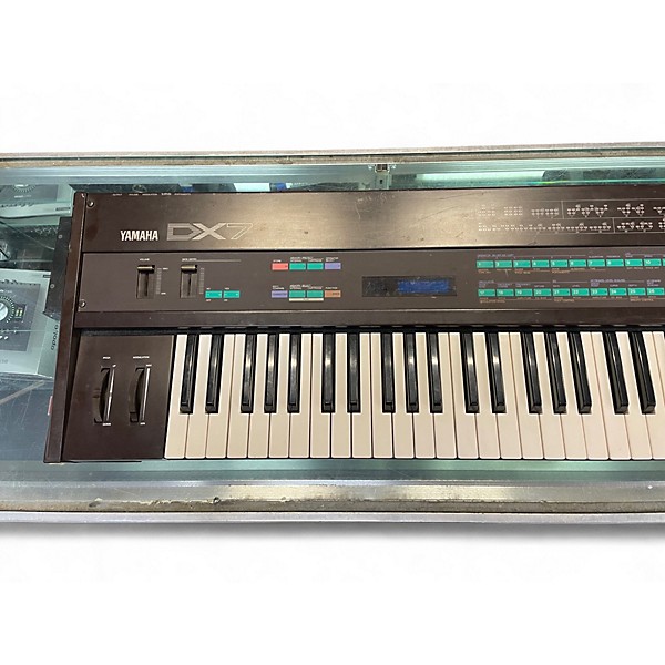 Used Yamaha dx7 Synthesizer