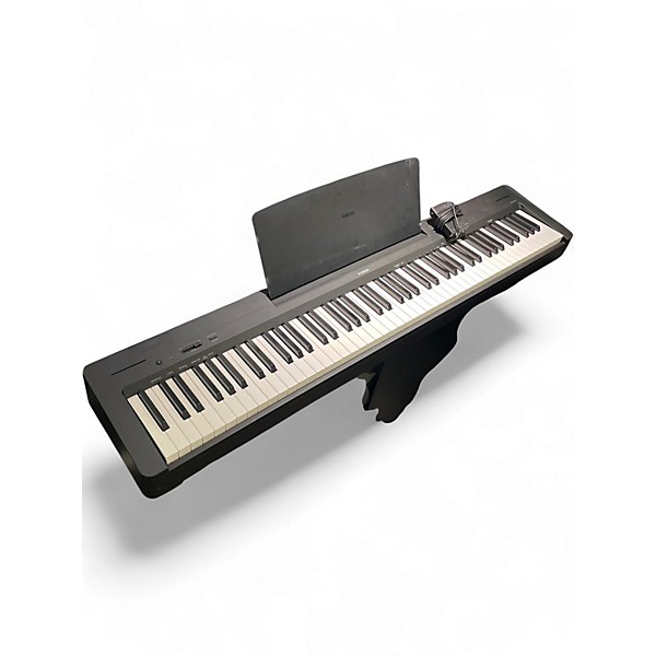 Used Yamaha P143B Digital Piano