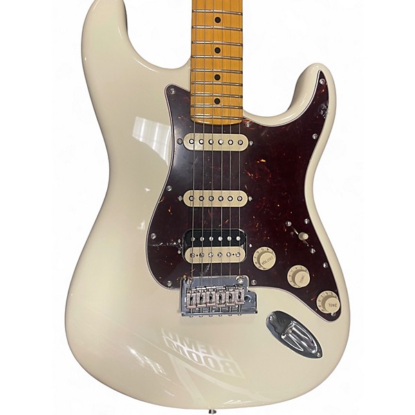 Used Fender American Professional II Stratocaster Classic White Solid Body Electric Guitar