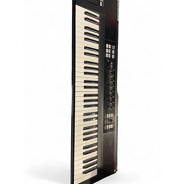Used Native Instruments Komplete Kontrol S61 MIDI Controller