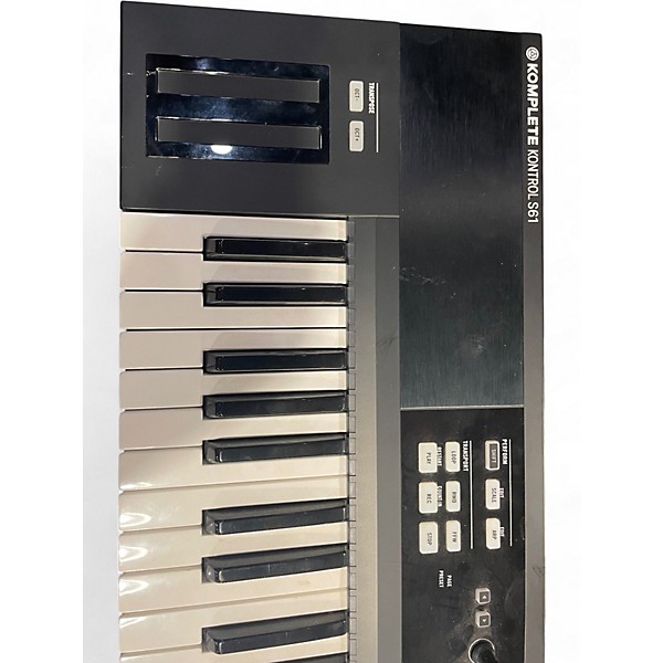 Used Native Instruments Komplete Kontrol S61 MIDI Controller