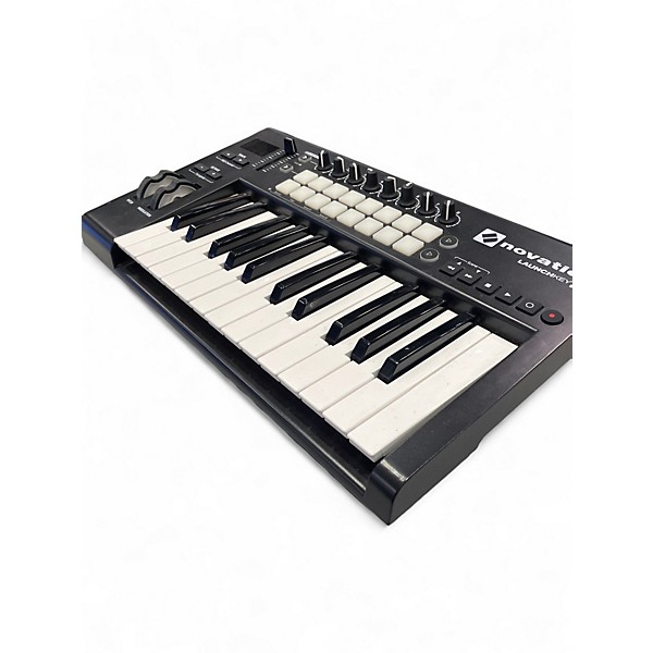 Used Novation Launchkey 25 Key MIDI Controller
