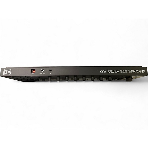 Used Native Instruments KOMPLETE KONTROL 32 MIDI Controller