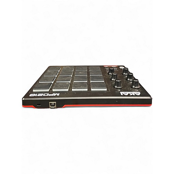 Used Akai Professional MPD218 MIDI Controller