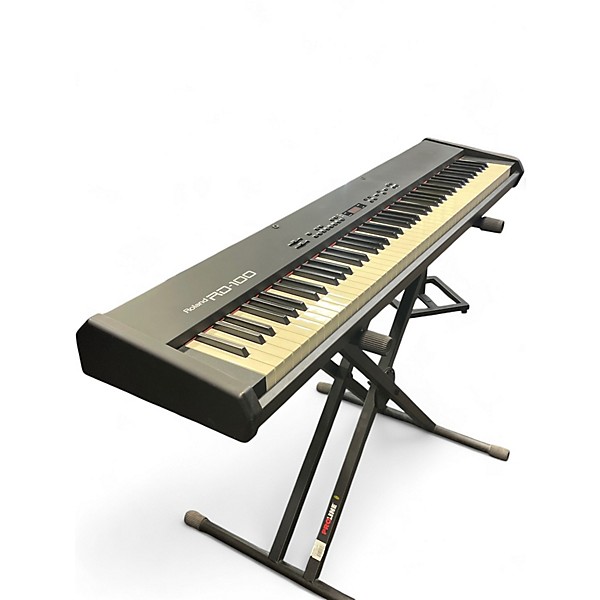 Used Roland RD100 Stage Piano