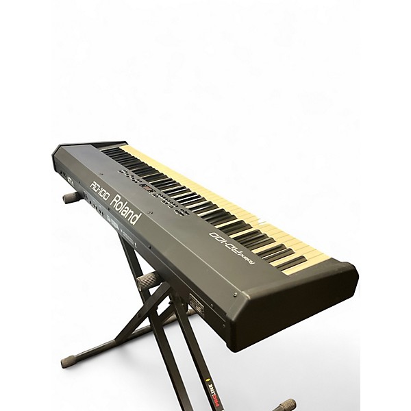 Used Roland RD100 Stage Piano